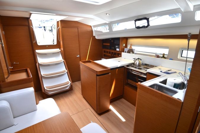 Jeanneau Sun Odyssey 440 | Sigma Kiss