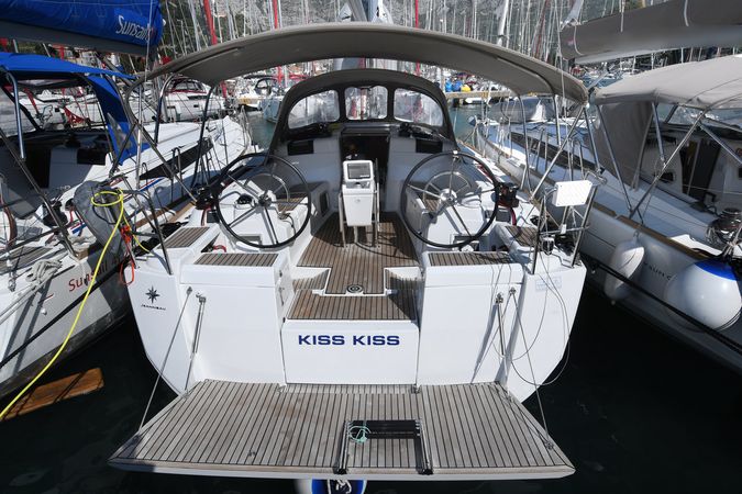 Jeanneau Sun Odyssey 419 | Kiss Kiss