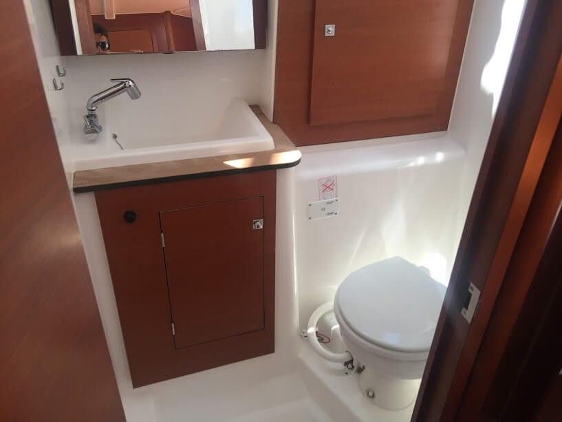 Dufour 382 | Eftychia 3