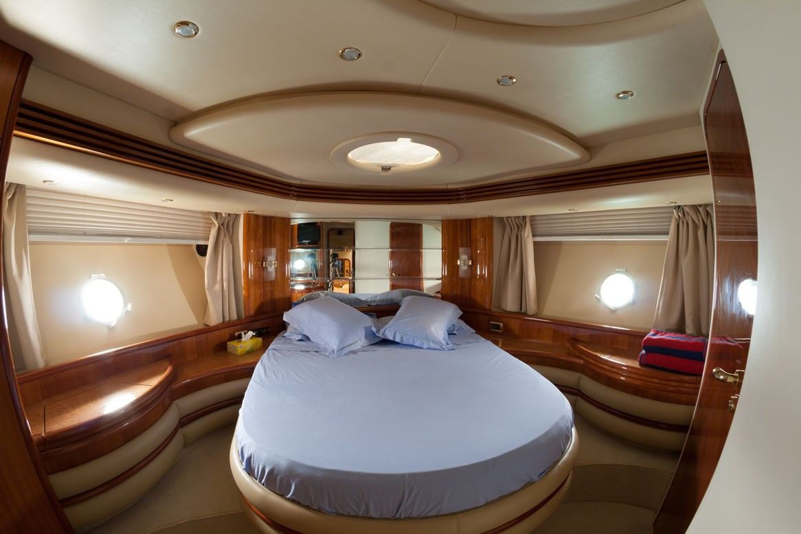 Azimut 68 | Florentia