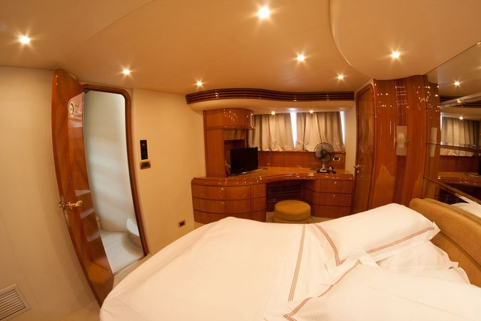 Azimut 68 | Florentia