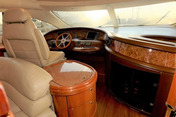 Azimut 68 | Florentia