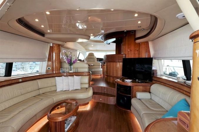 Azimut 68 | Florentia