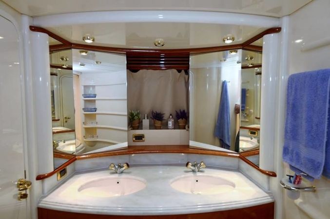 Azimut 68 | Florentia