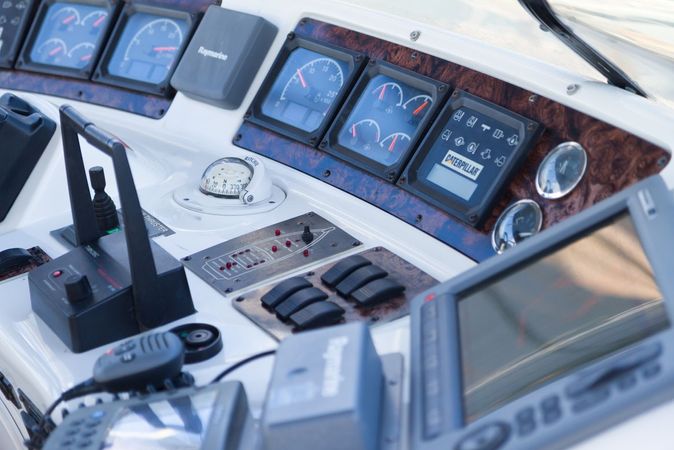 Sea Ray 52 | Voyager