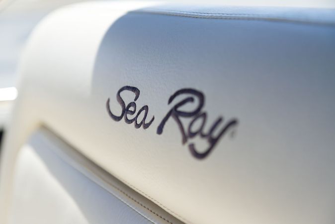 Sea Ray 52 | Voyager