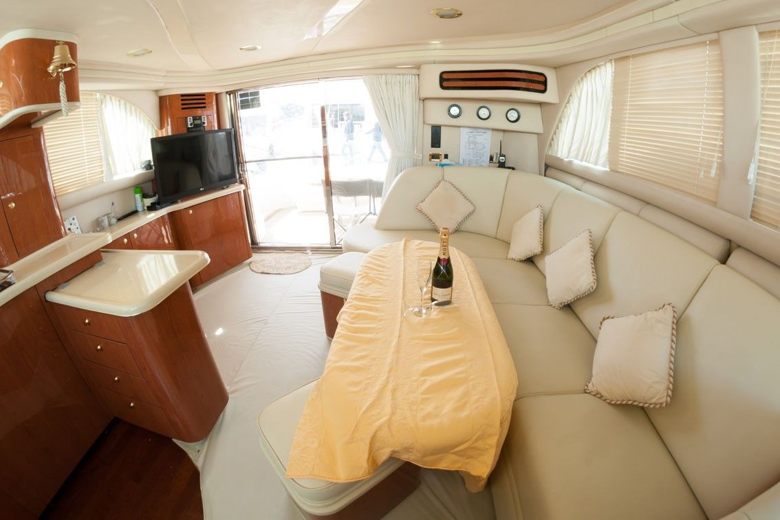 Sea Ray 52 | Voyager