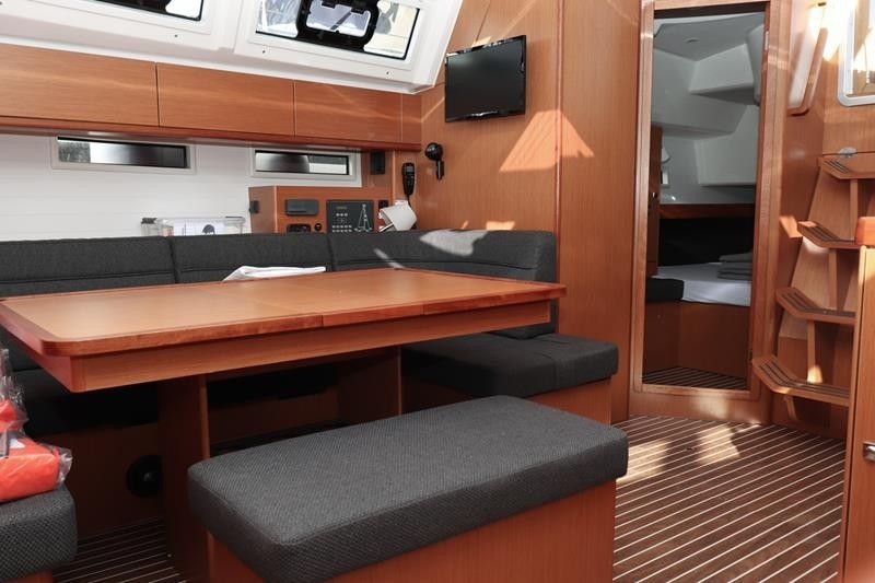 Bavaria Cruiser 46 | Anett