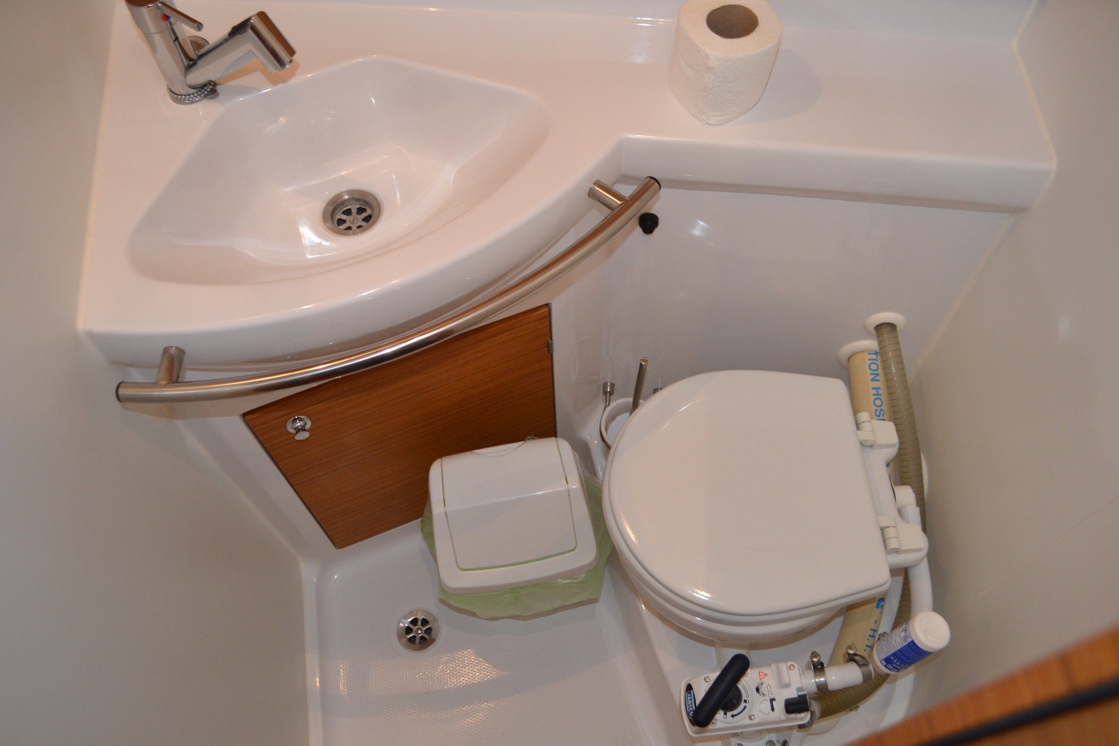 Elan 40 Impression | Google