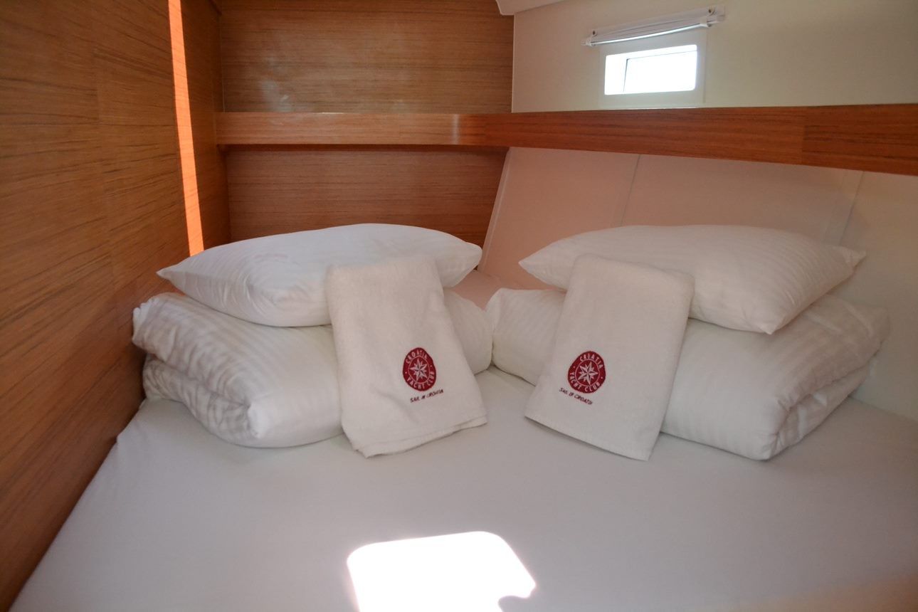 Elan 50 Impression | Lazy Days