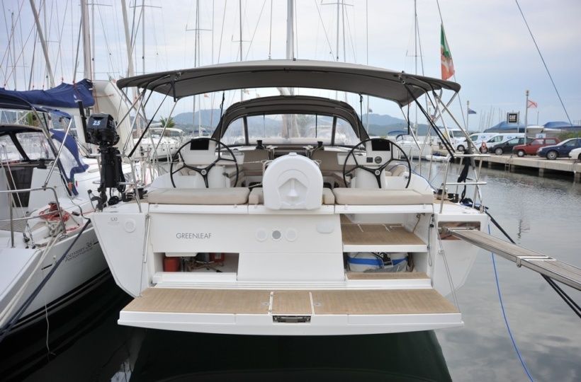 Dufour 520 GL | Greenleaf