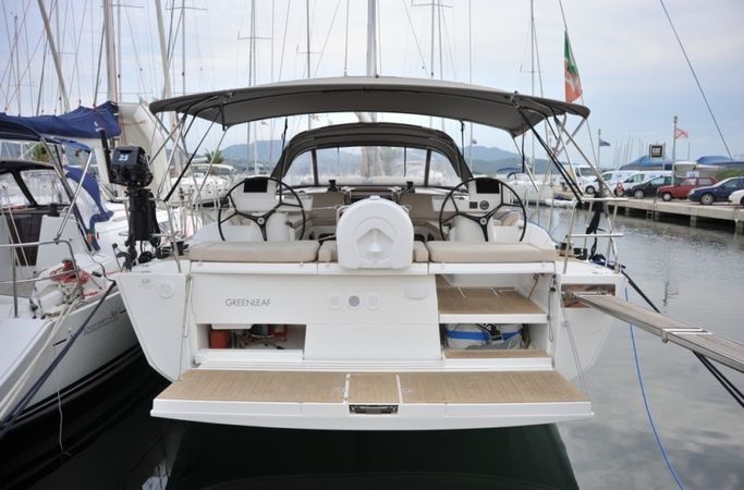 Dufour 520 GL | Greenleaf