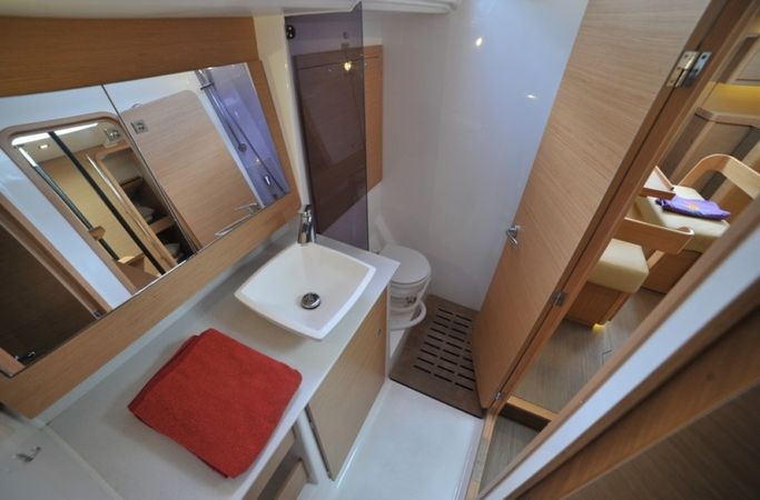 Dufour 520 GL | Greenleaf