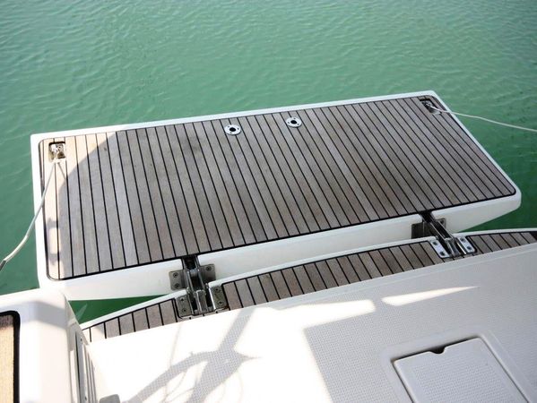 Bavaria Cruiser 33 | Fei Jian
