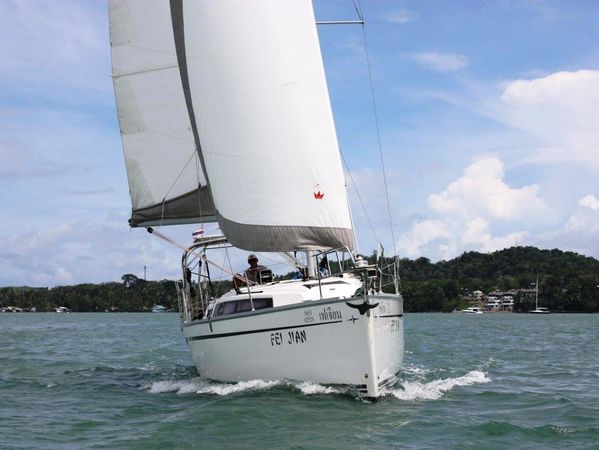 Bavaria Cruiser 33 | Fei Jian