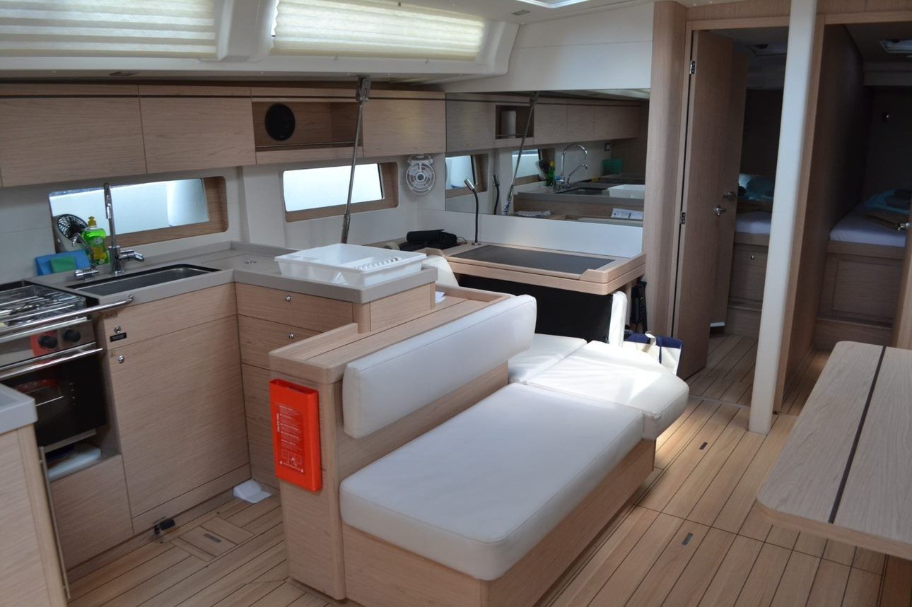 Beneteau Oceanis 51 | Star Fruit
