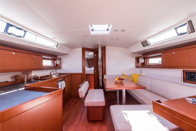 Beneteau Oceanis 45 | Mobula One