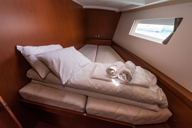 Beneteau Oceanis 45 | Mobula One