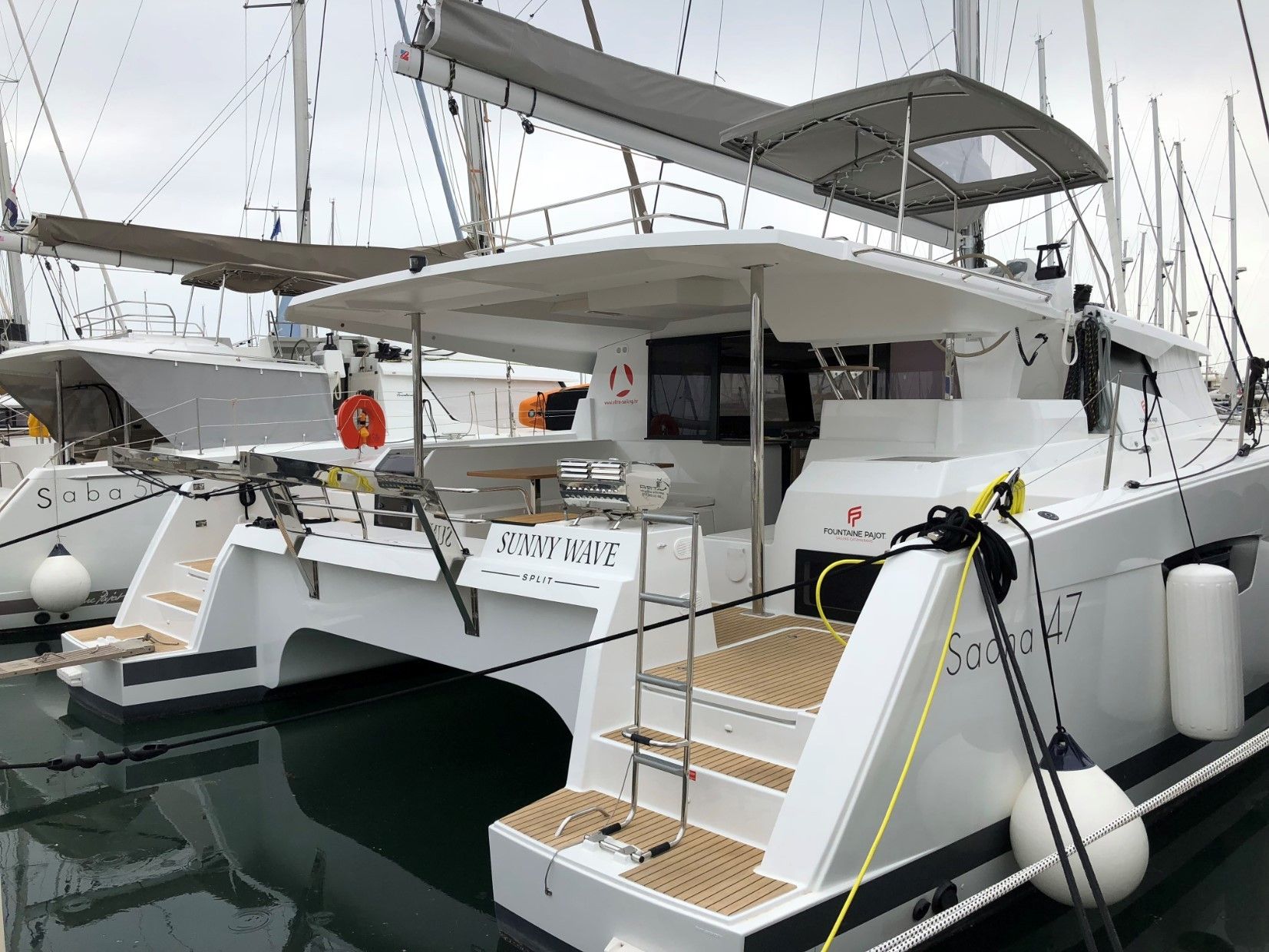 Fountaine Pajot Saona 47 | Sunny Wave