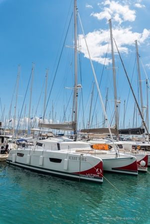 Fountaine Pajot Saona 47 | Sunny Wave