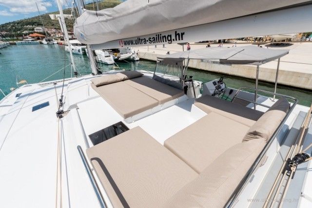 Fountaine Pajot Saona 47 | Sunny Wave