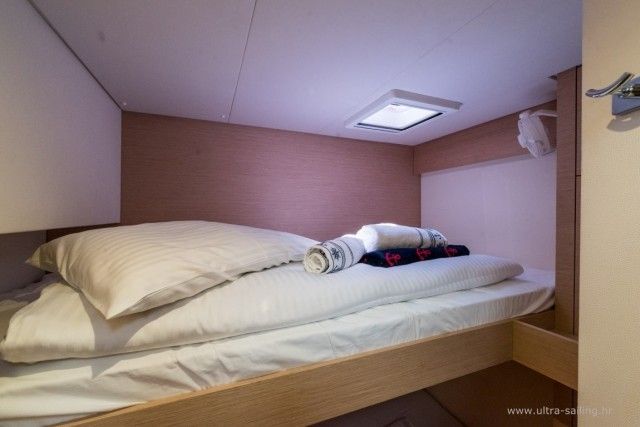 Fountaine Pajot Saona 47 | Sunny Wave
