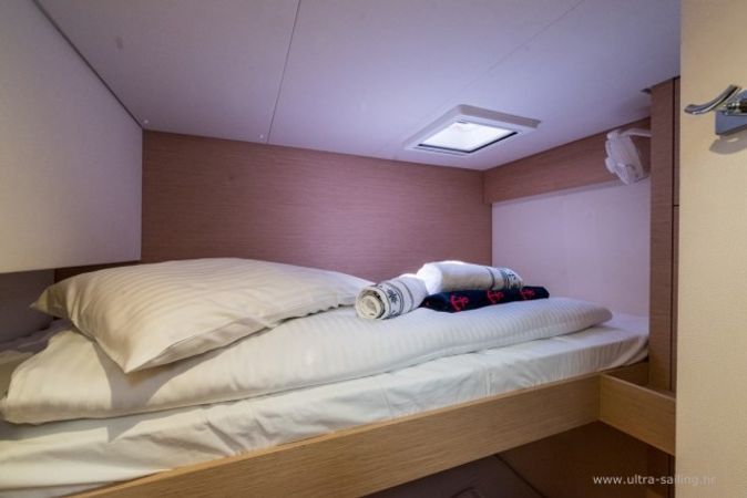 Fountaine Pajot Saona 47 | Sunny Wave