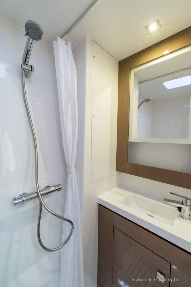 Fountaine Pajot Saona 47 | Sunny Wave