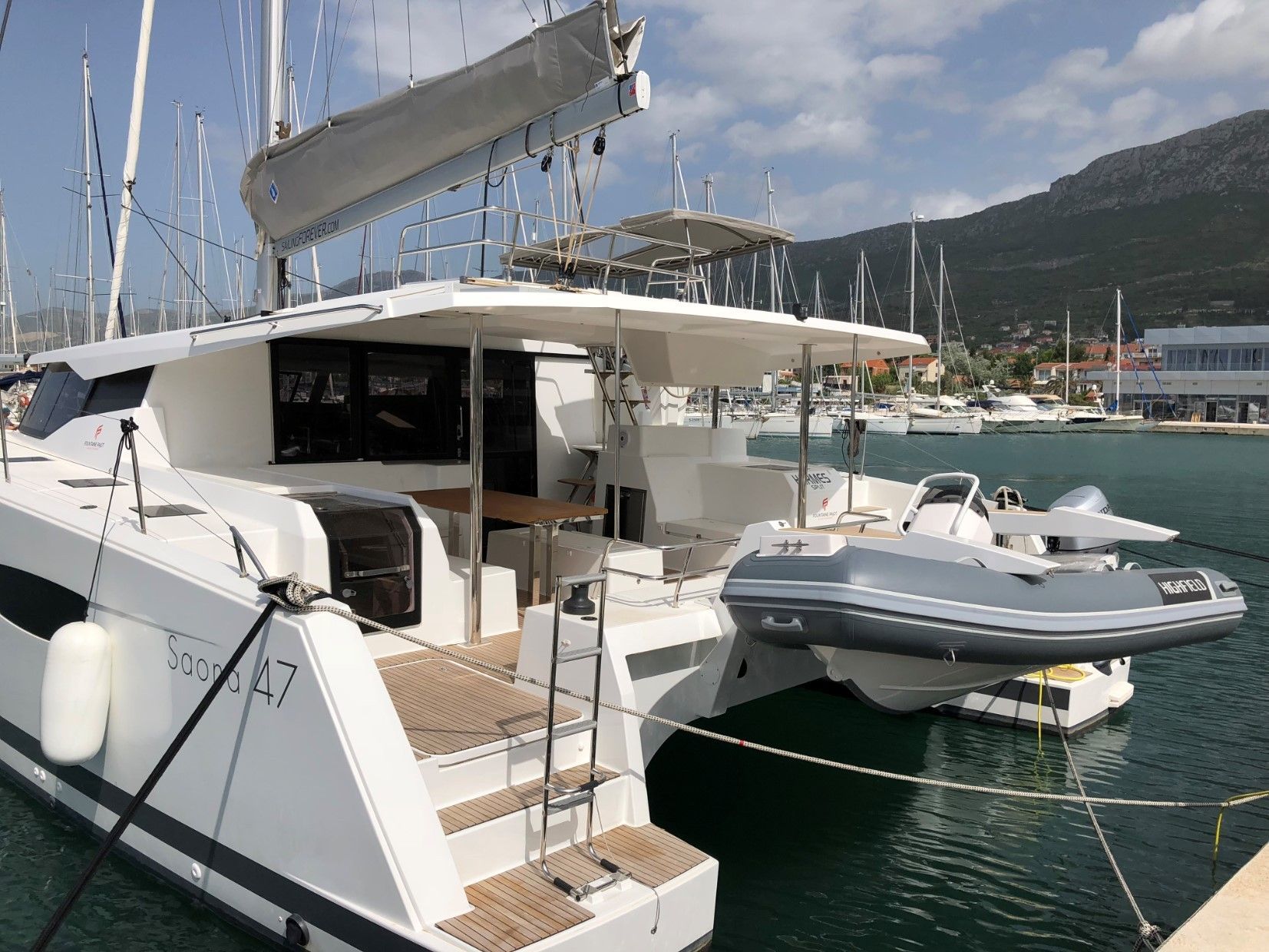 Fountaine Pajot Saona 47 | Hermes