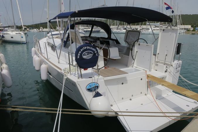 Dufour 460 GL | Lola
