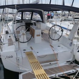 Beneteau Oceanis 38 | Ariela