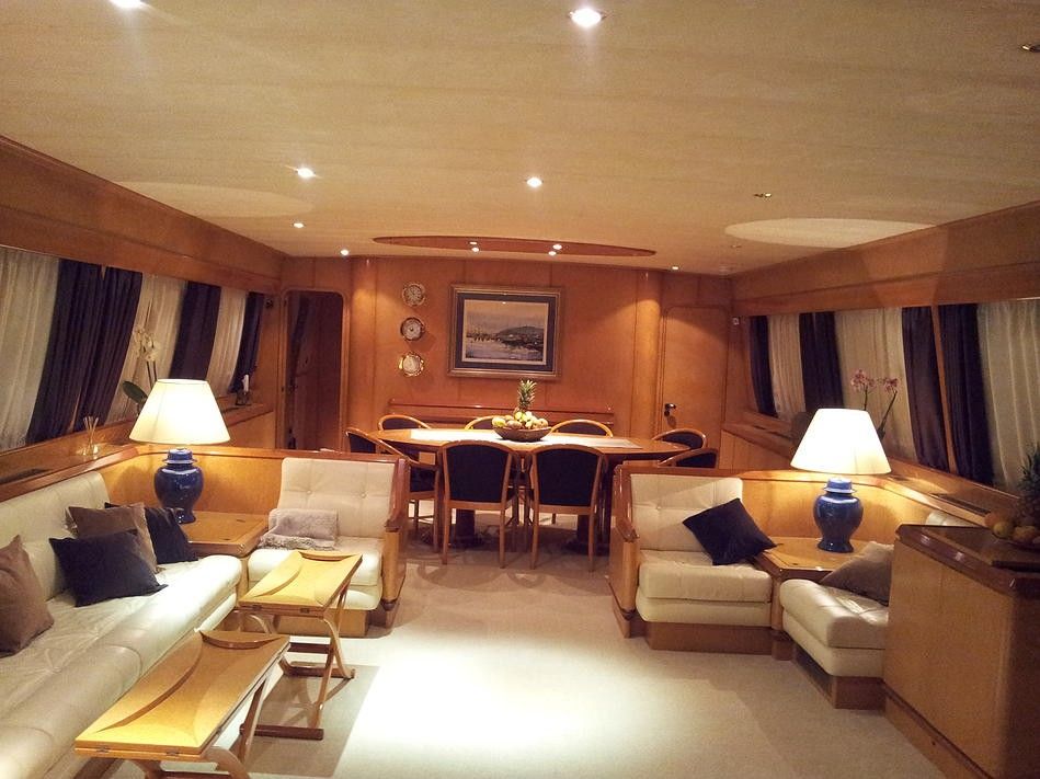 Astondoa 90 | Alhena