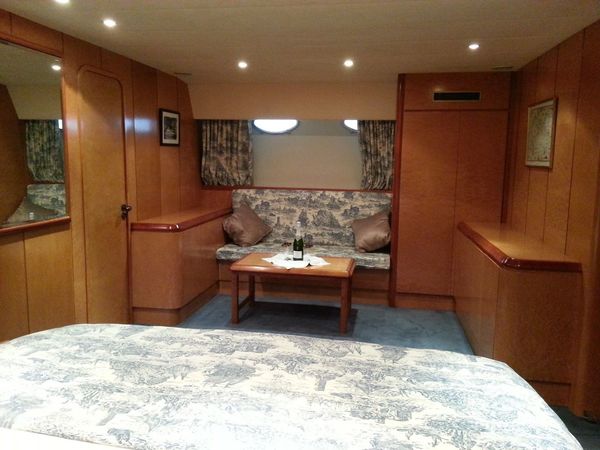 Astondoa 90 | Alhena