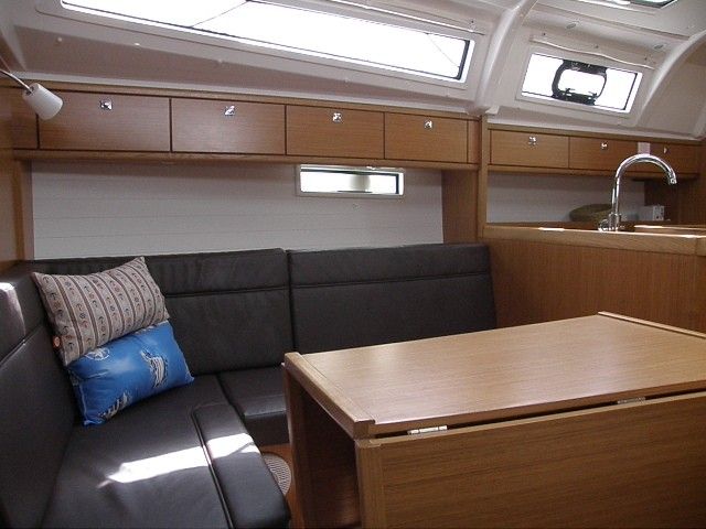 Bavaria Cruiser 37 | Snelly