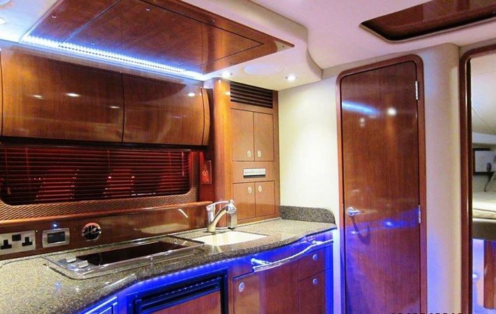 Sea Ray 425 | Windtech