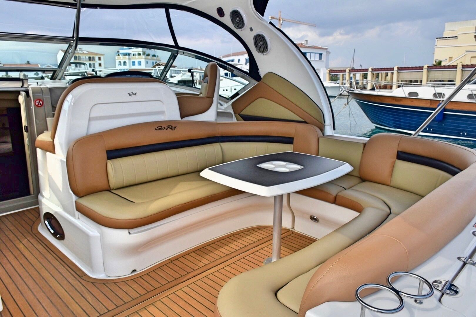 Sea Ray 425 | Windtech