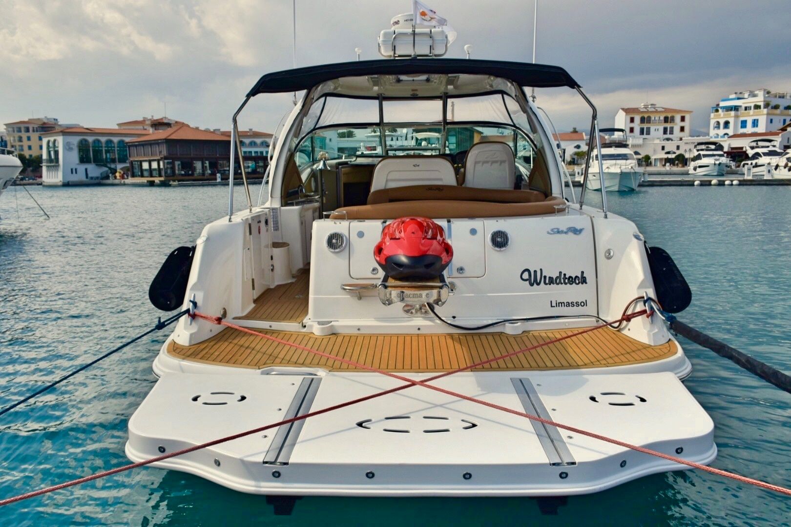 Sea Ray 425 | Windtech