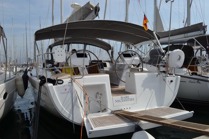 Hanse 455 | Bare Necessities