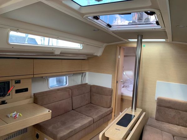 Hanse 388 | Sunny Day