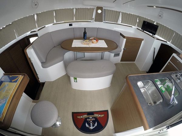 Lagoon 380 S2 | Maya