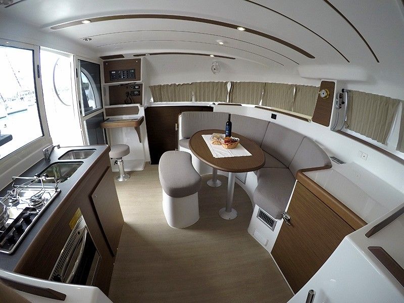 Lagoon 380 S2 | Maya