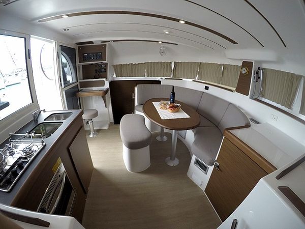 Lagoon 380 S2 | Maya