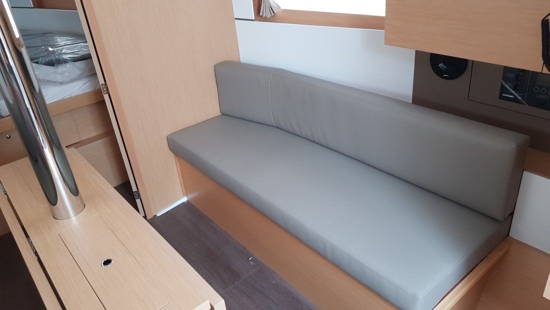 Beneteau Oceanis 38 | Mici