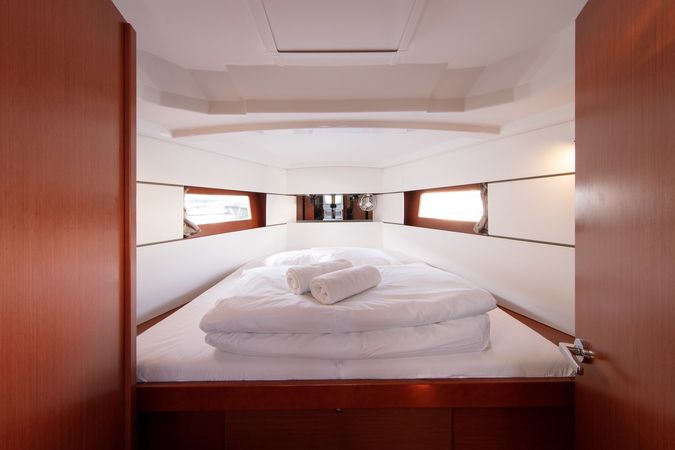 Beneteau Oceanis 38 | Anima Maris 3