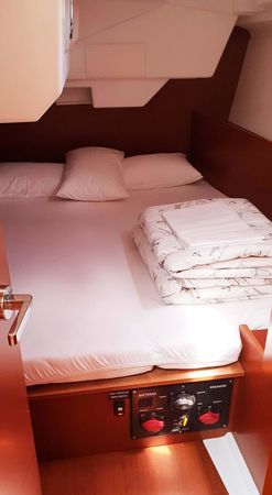 Beneteau Oceanis 38 | Bellona