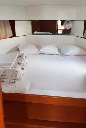 Beneteau Oceanis 38 | Bellona