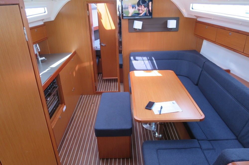 Bavaria Cruiser 41 | Rebecca