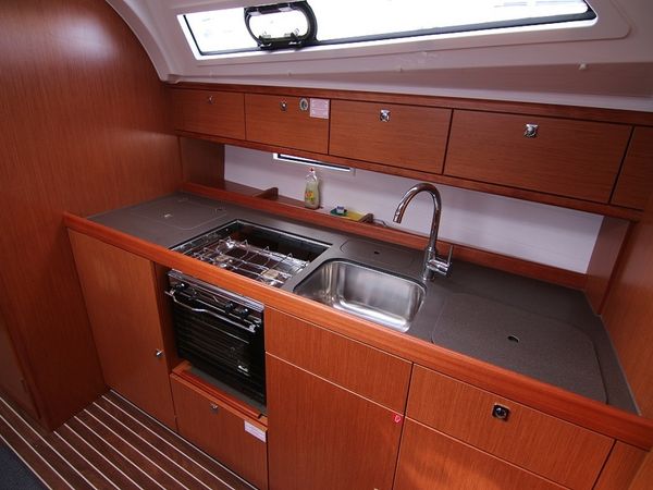 Bavaria Cruiser 41 | Rebecca