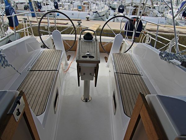 Bavaria Cruiser 41 | Rebecca