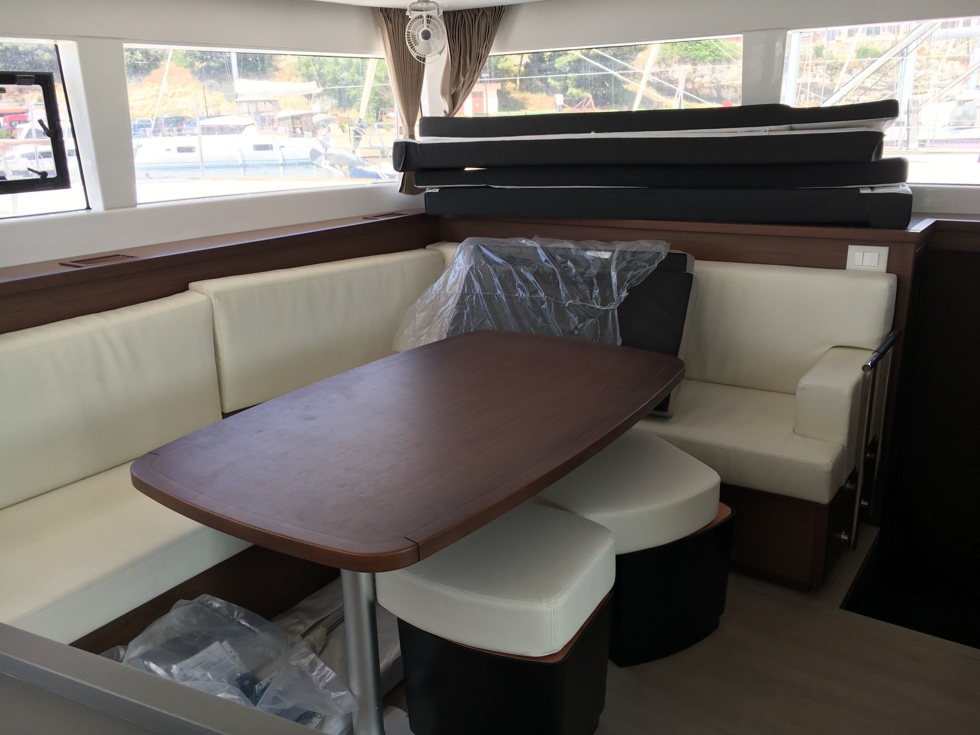 Lagoon 450 F | Grand Deluxe